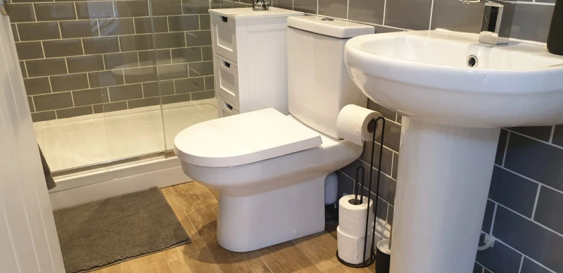 Flat 5, 143 Monks Road, - 1 Bed - Thumbnail 7
